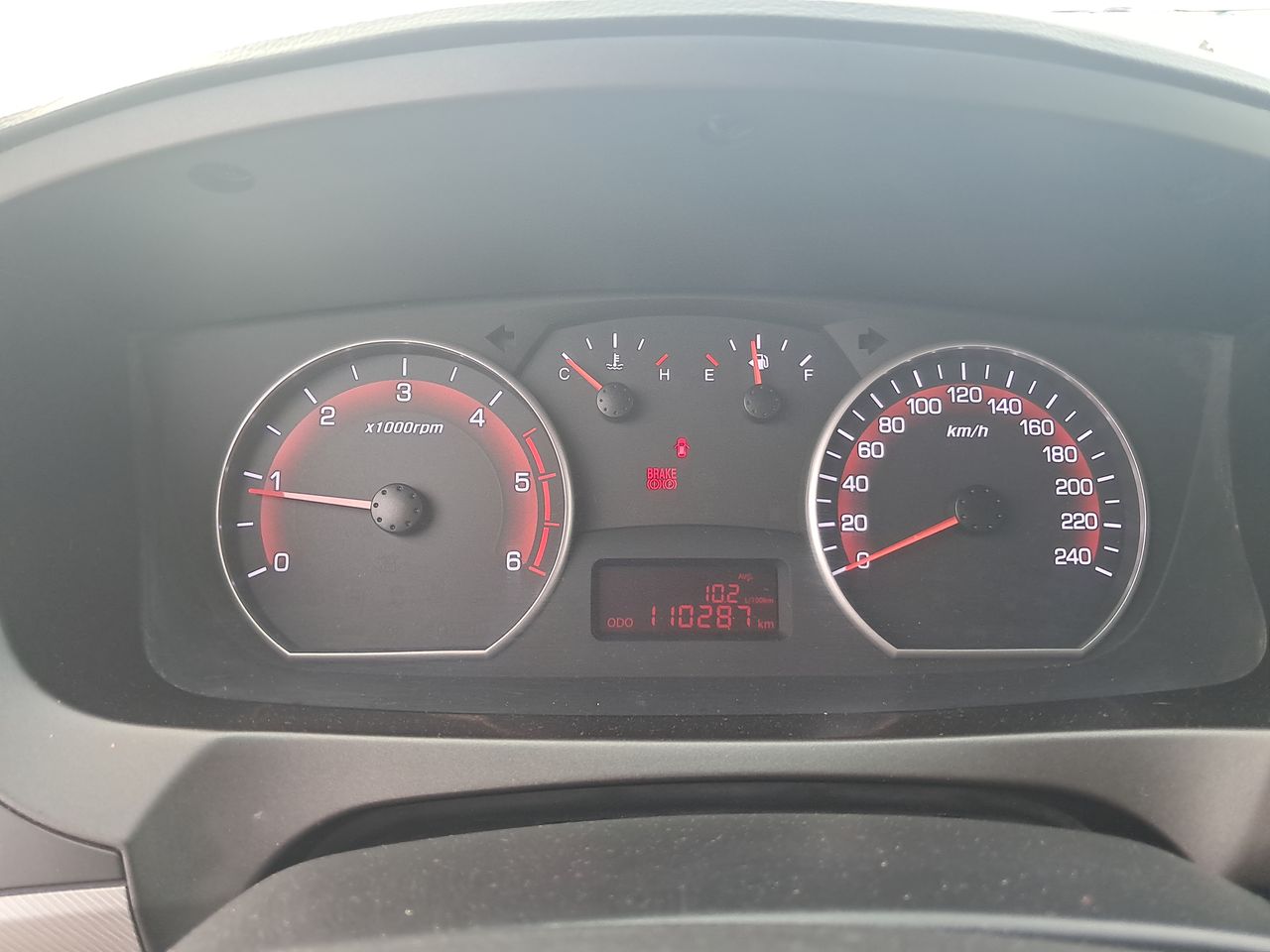 SSANGYONG - 27