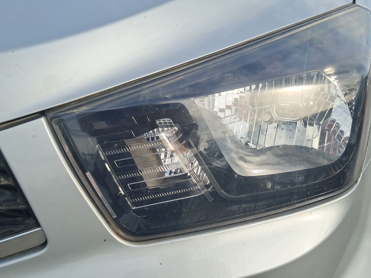 SSANGYONG - 18