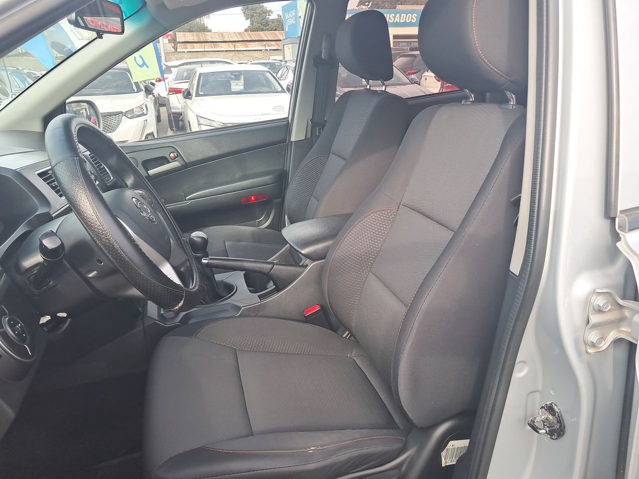 SSANGYONG - 24
