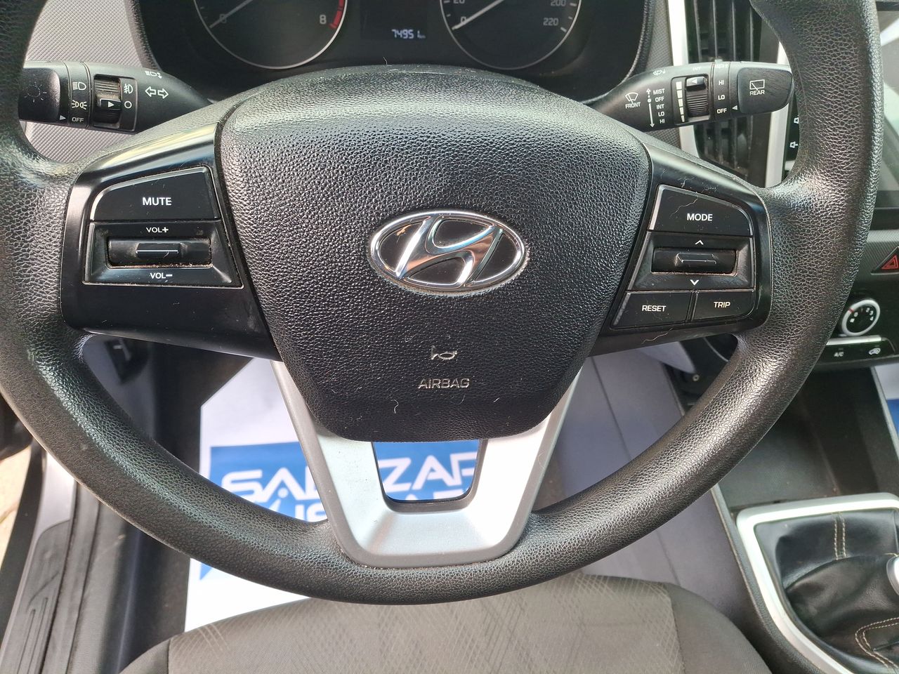 HYUNDAI - 26