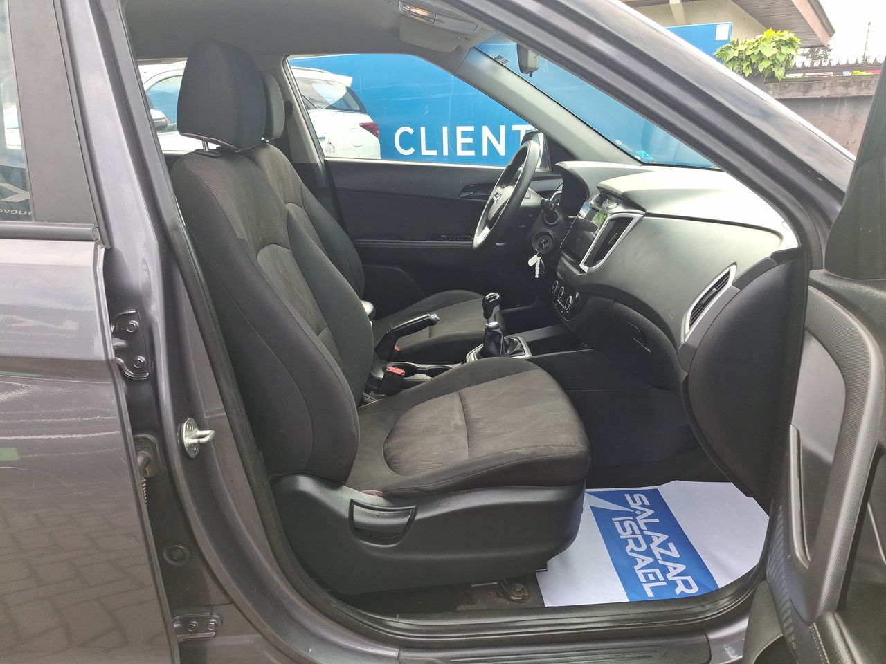 HYUNDAI - 33