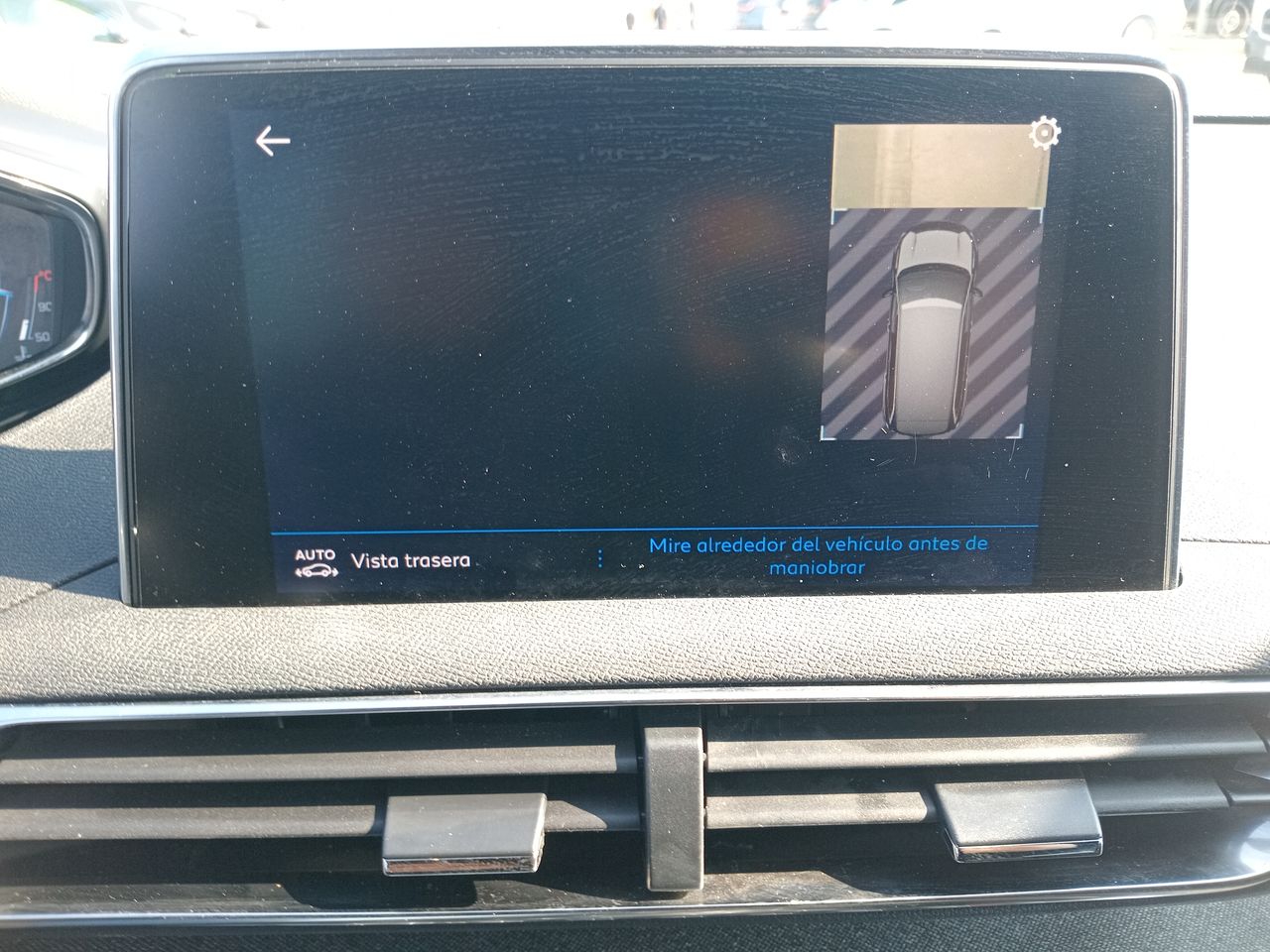 Peugeot 5008 — foto 28 de 36