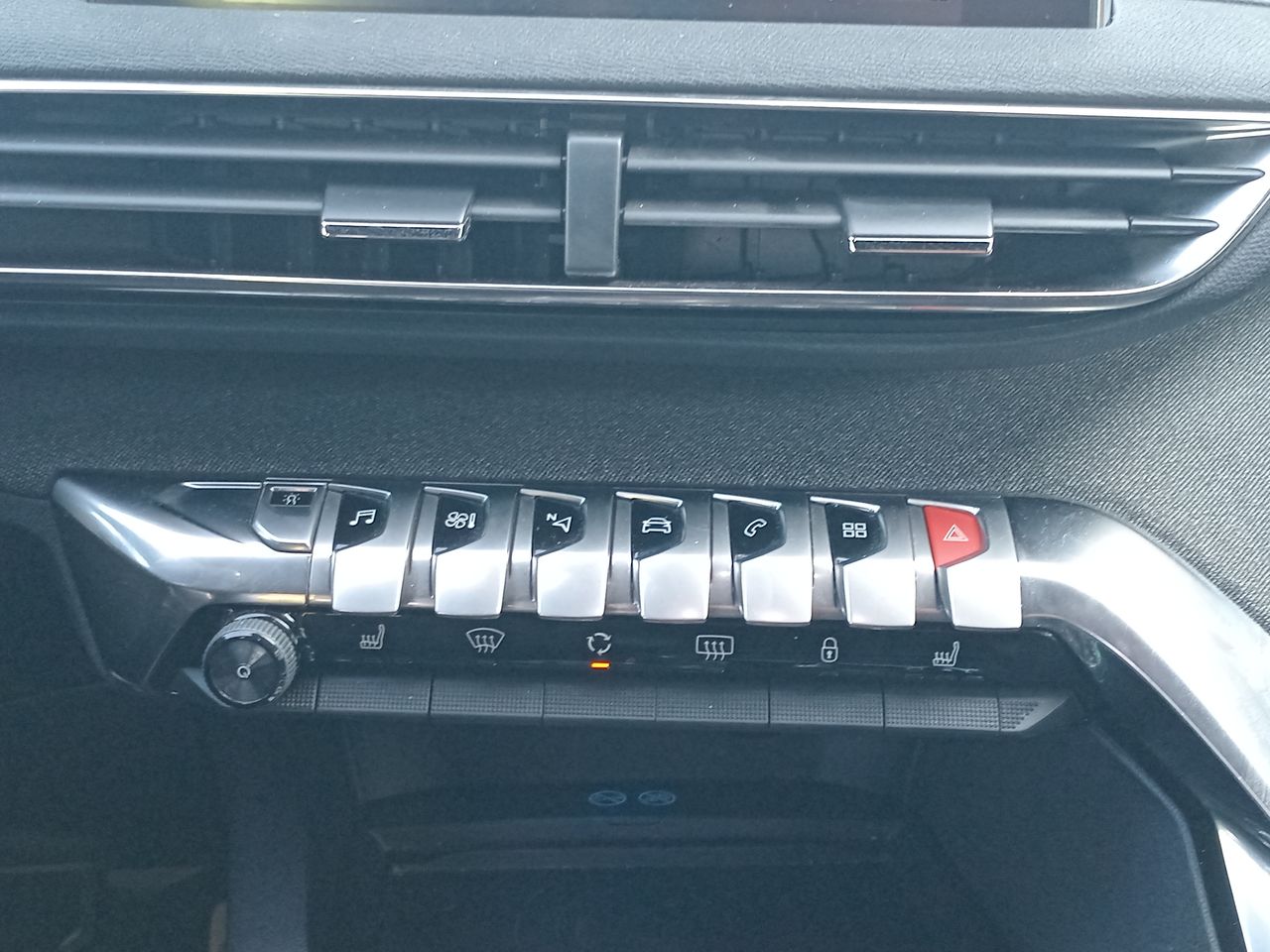 Peugeot 5008 — foto 29 de 36