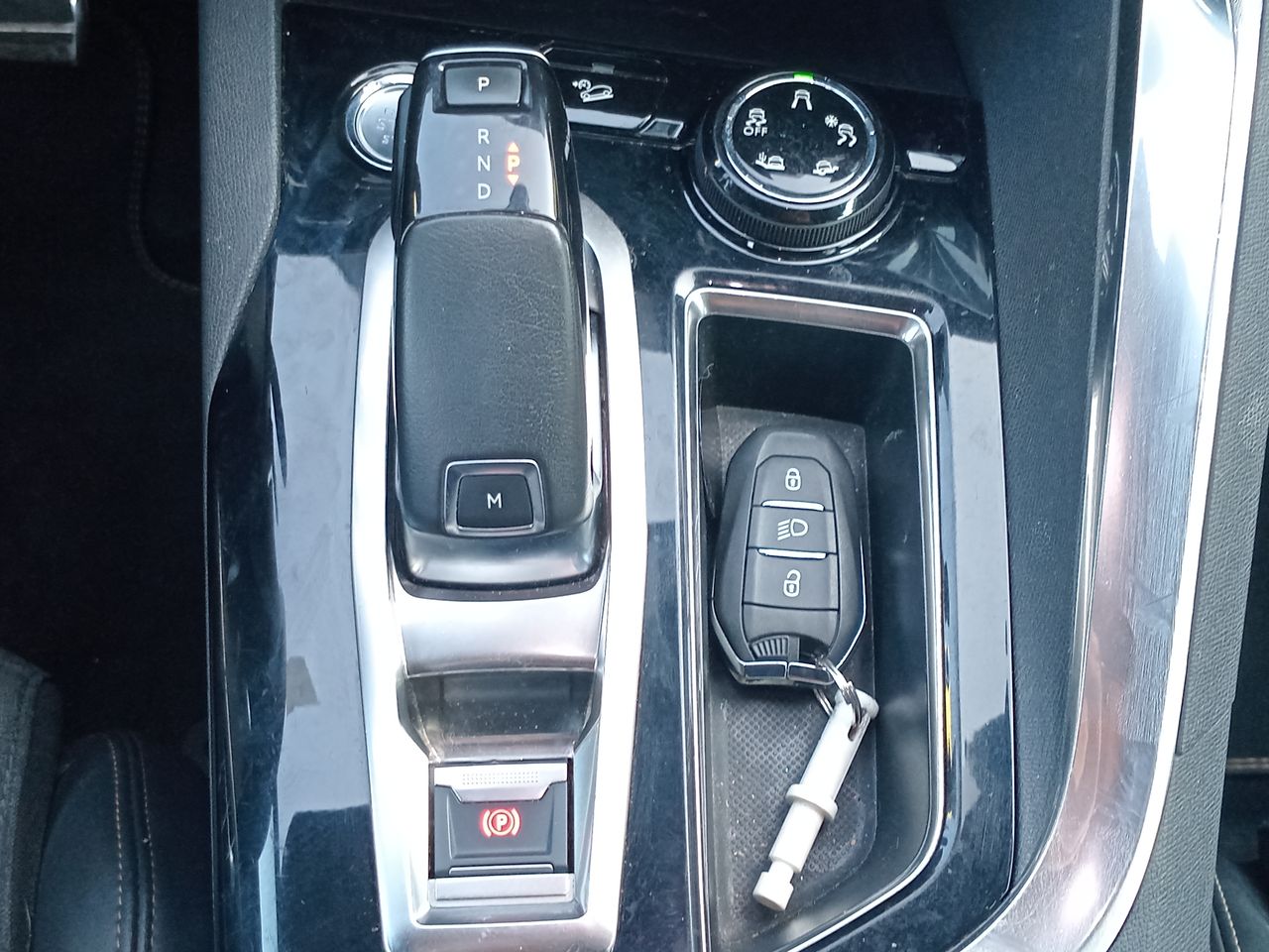 Peugeot 5008 — foto 30 de 36