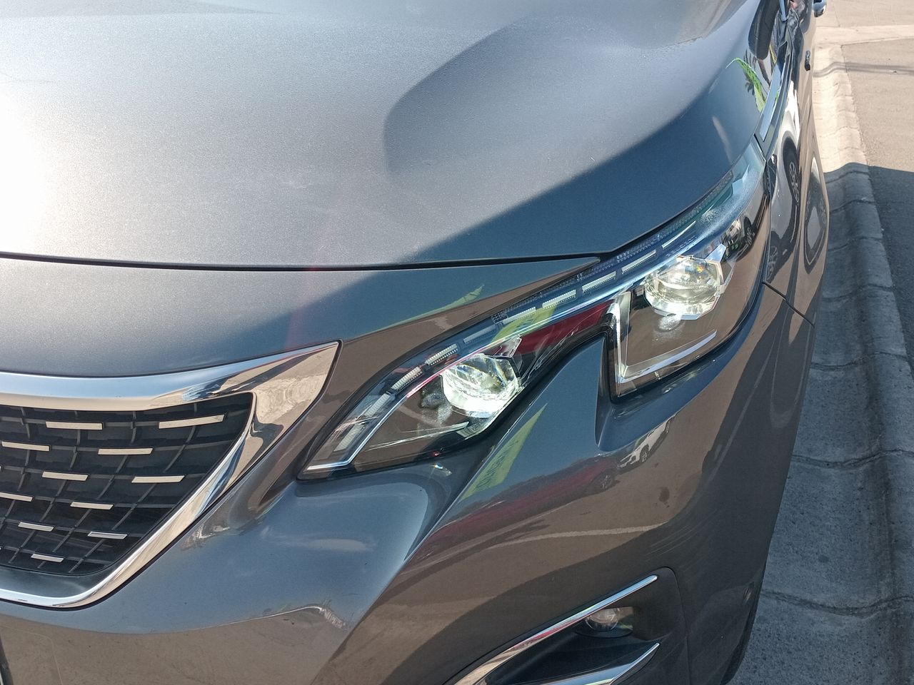 Peugeot 5008 — foto 17 de 36