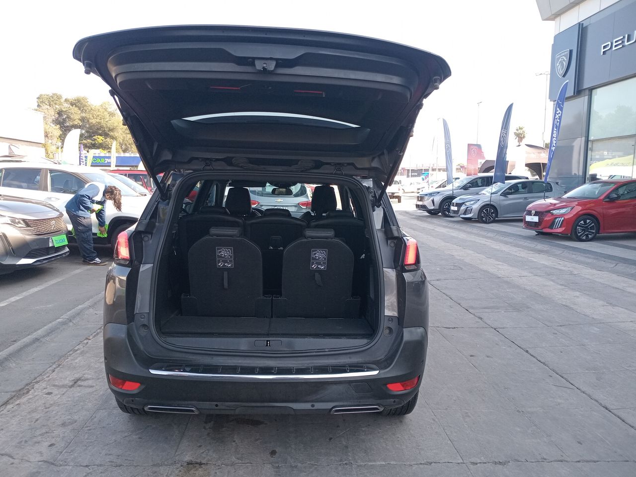 Peugeot 5008 — foto 20 de 36