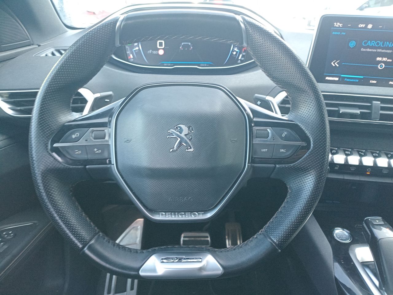 Peugeot 5008 — foto 24 de 36