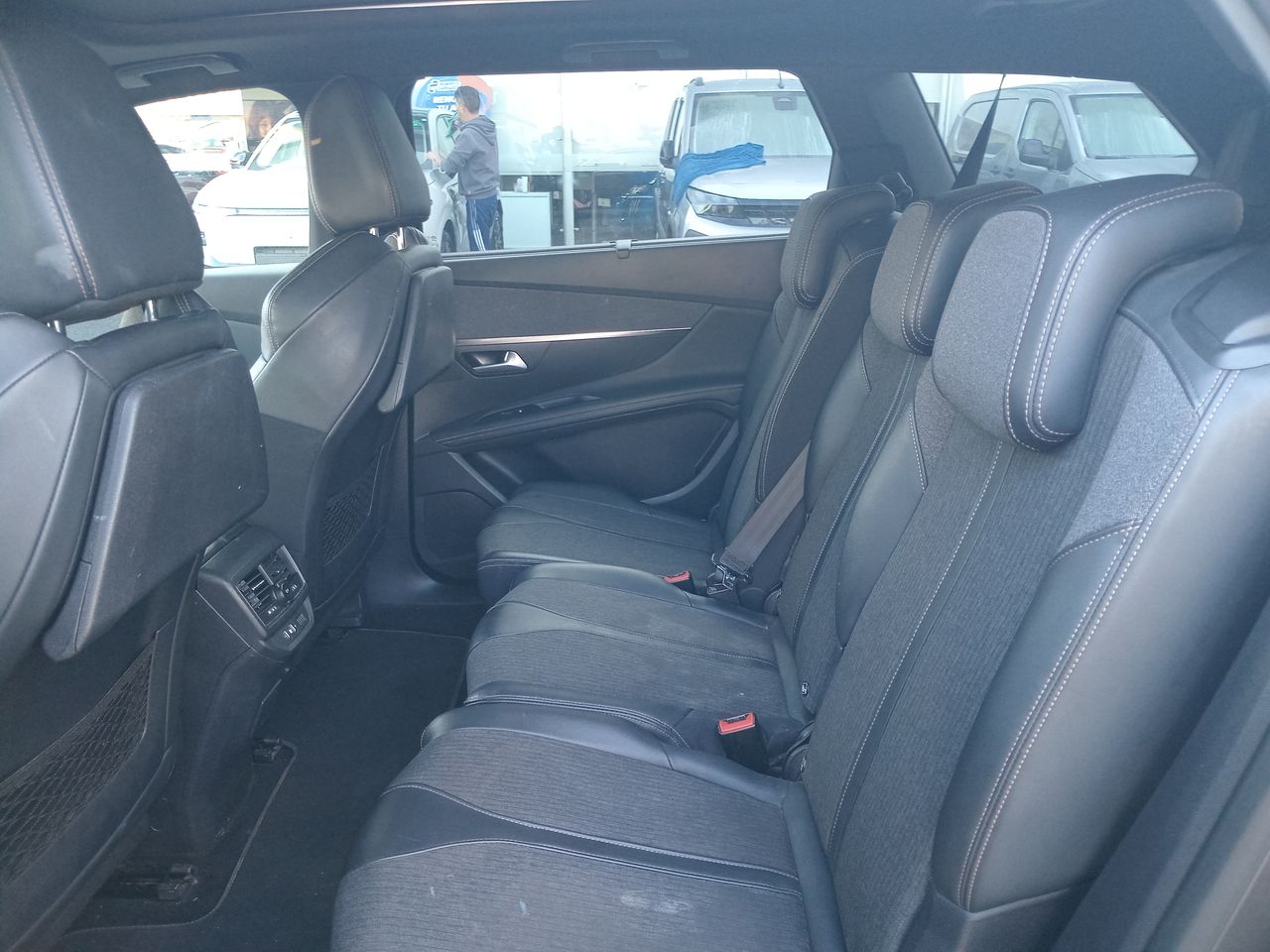 Peugeot 5008 — foto 12 de 36