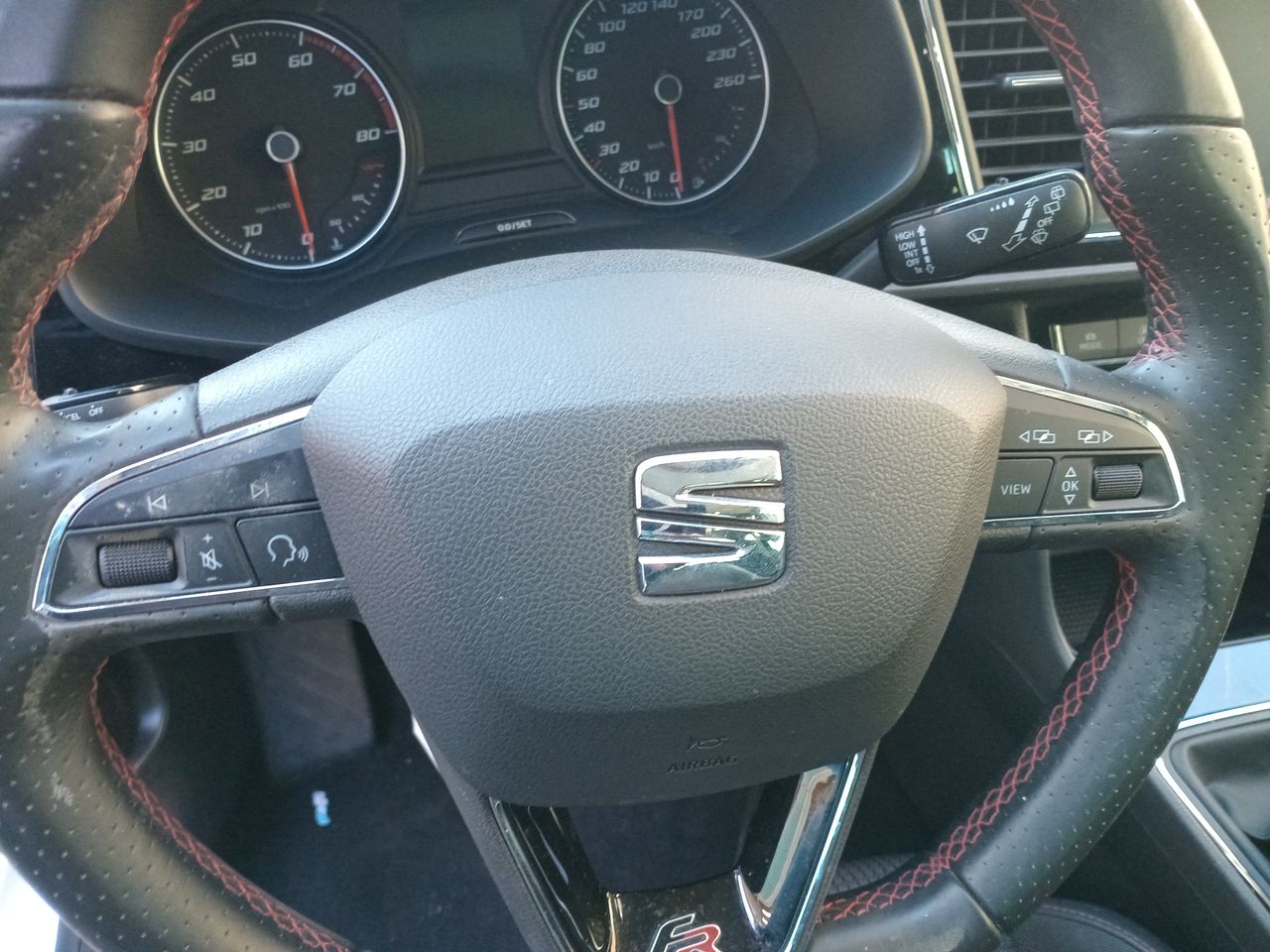 SEAT - 27