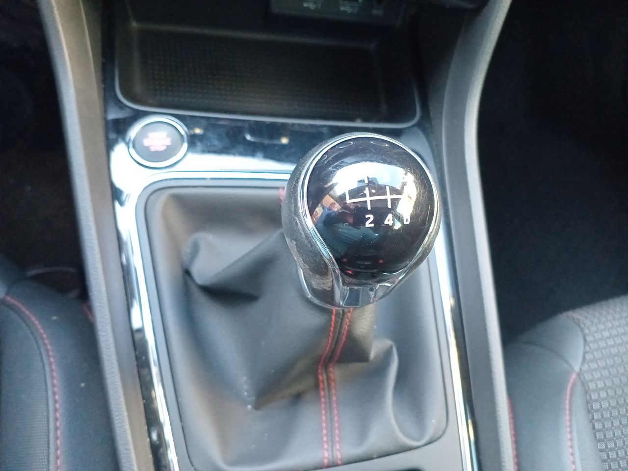 SEAT - 32