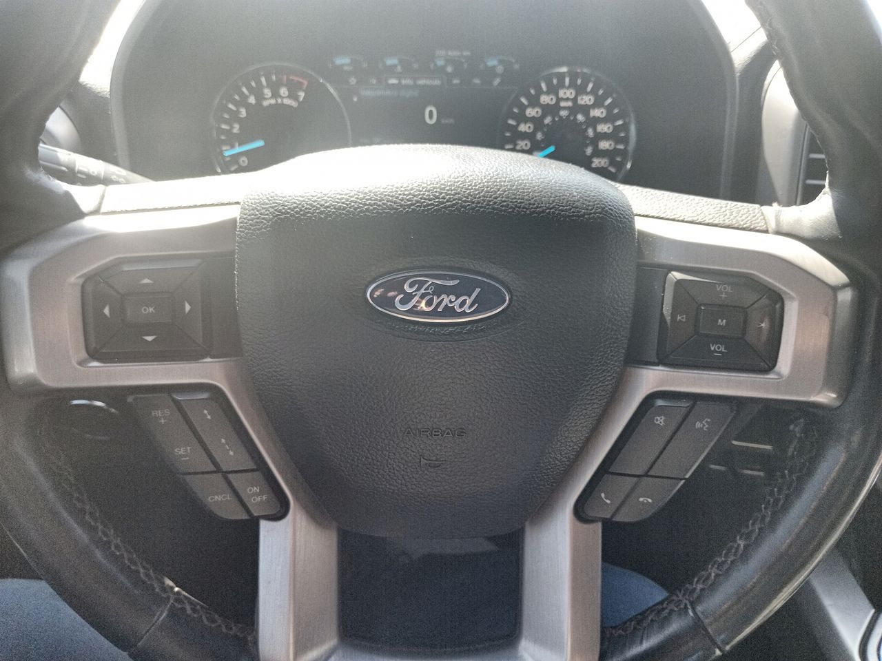 FORD - 24