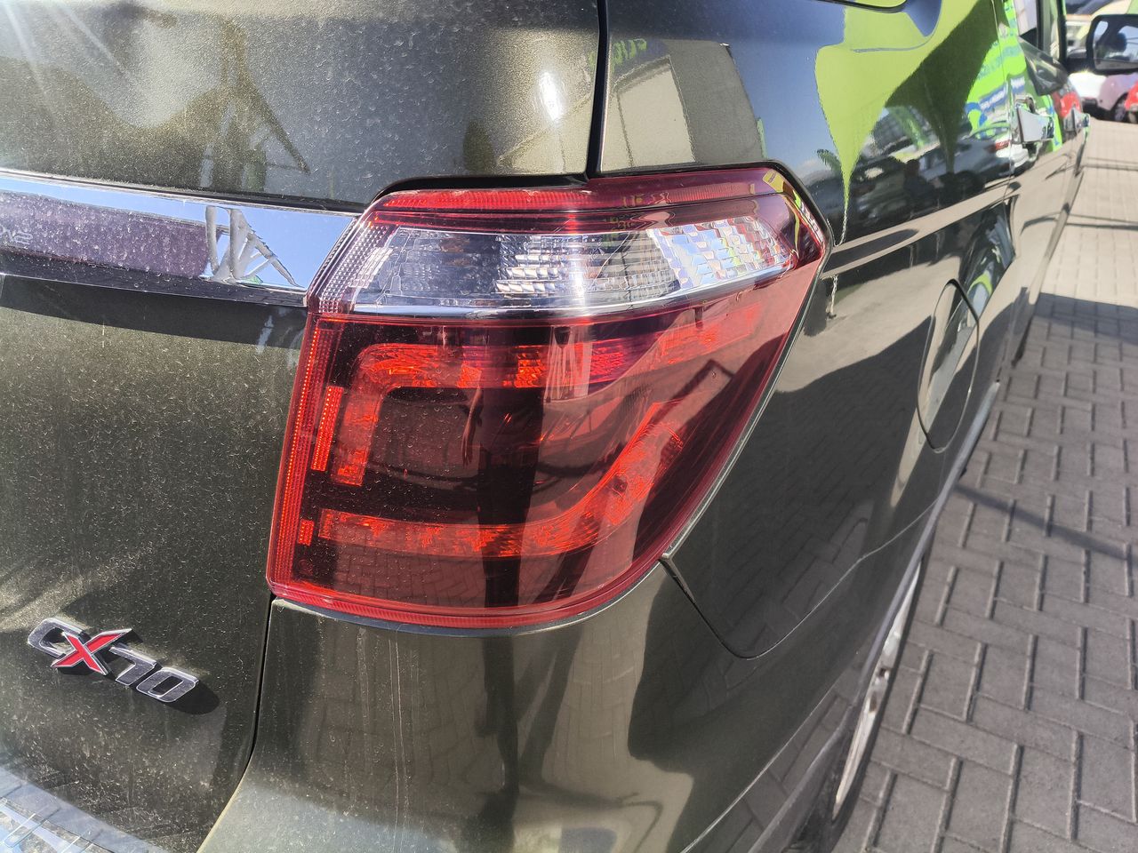 Lexus Nx450 — foto 13 de 23