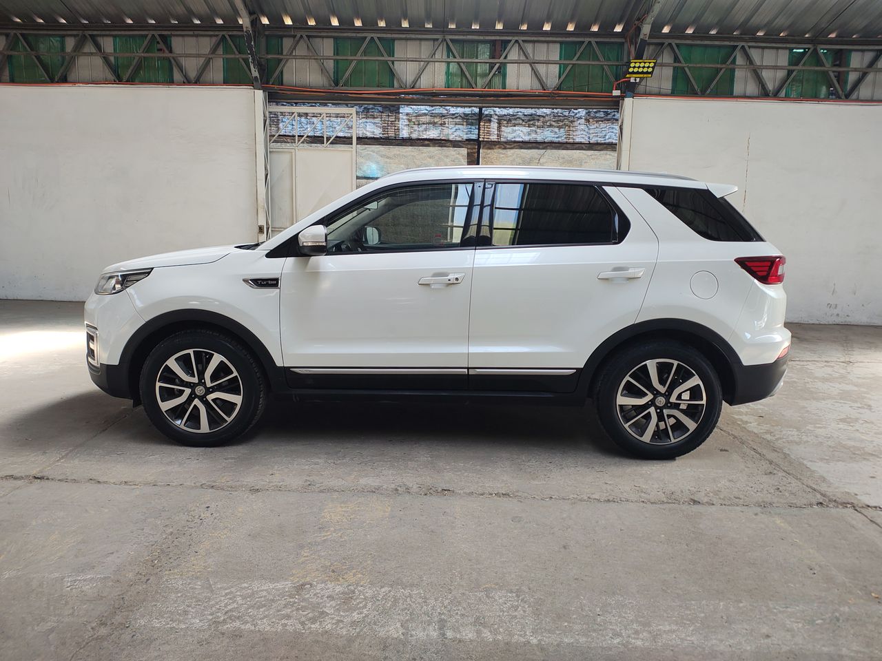 CHANGAN - 4
