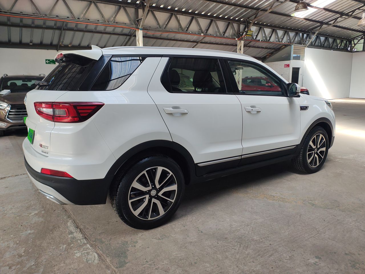 CHANGAN - 7