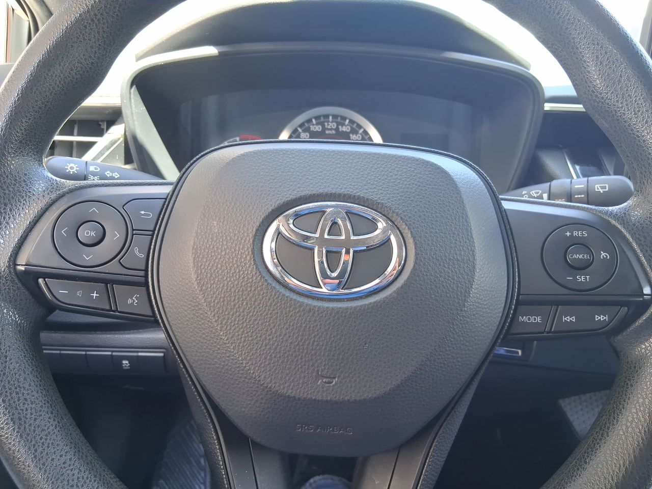 TOYOTA - 23