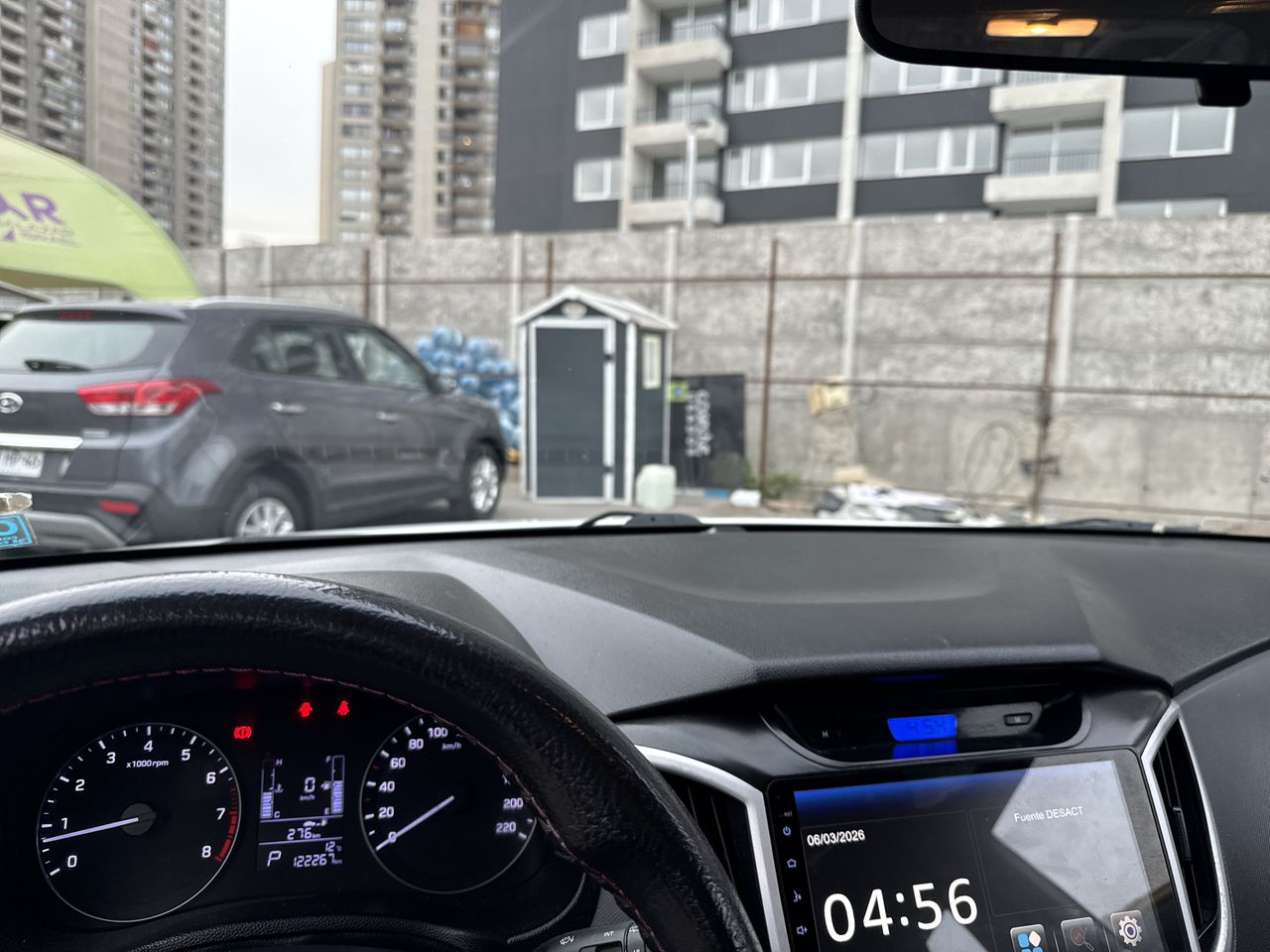 HYUNDAI - 24