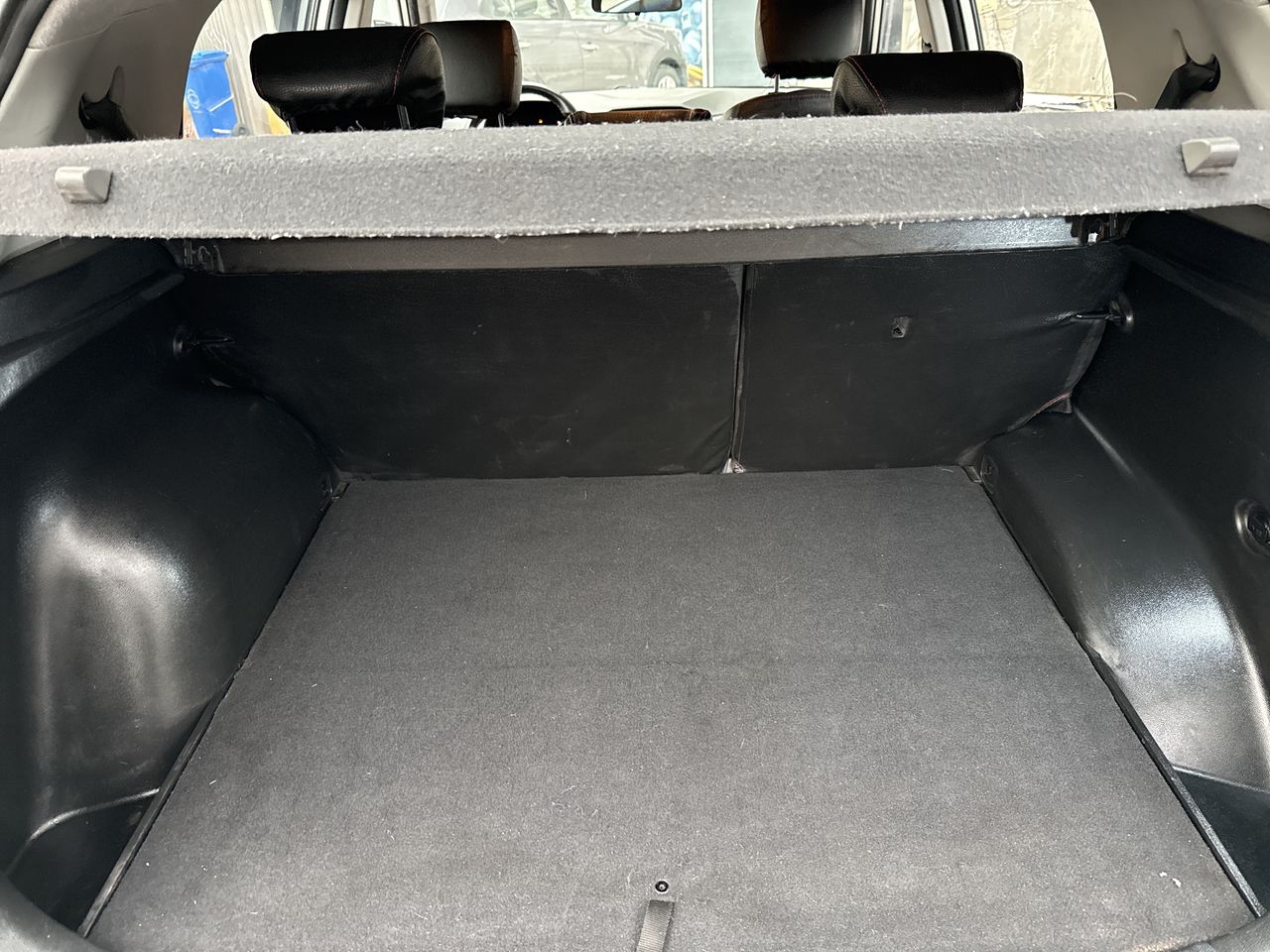 HYUNDAI - 13