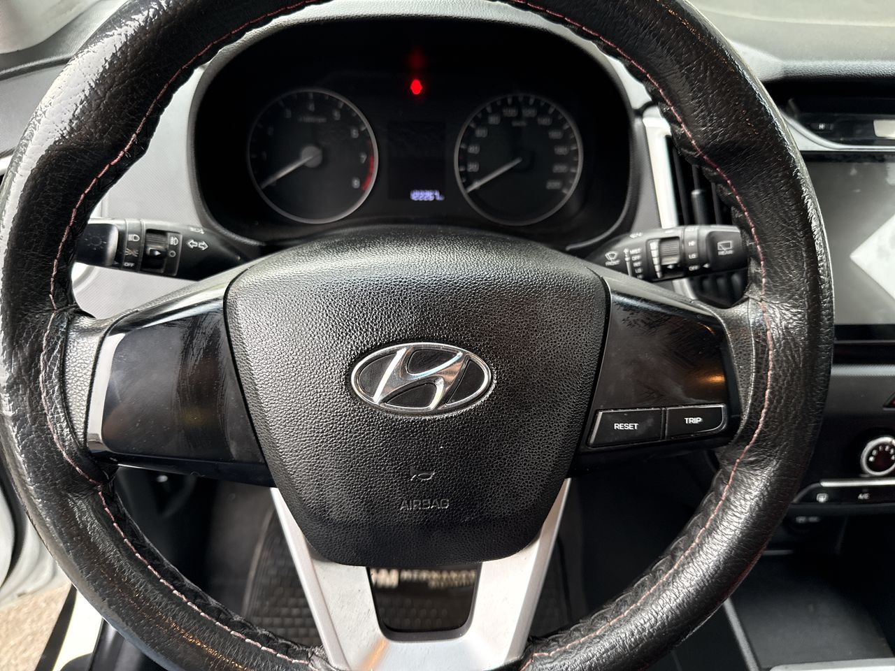 HYUNDAI - 17