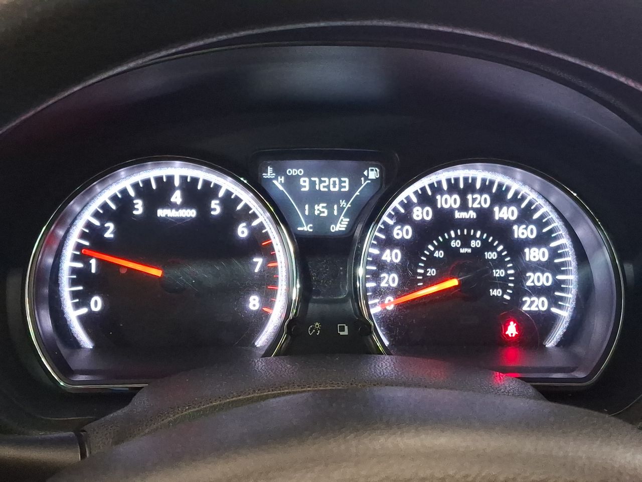 NISSAN - 18