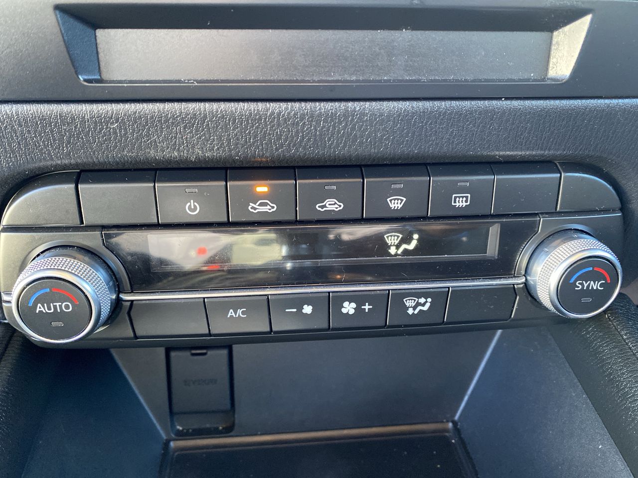 MAZDA - 30
