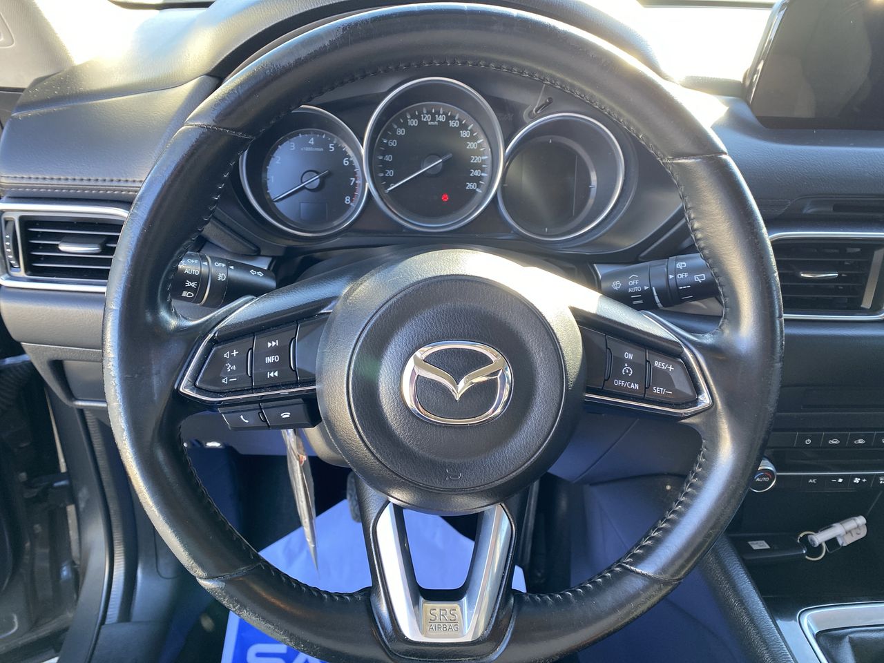 MAZDA - 25