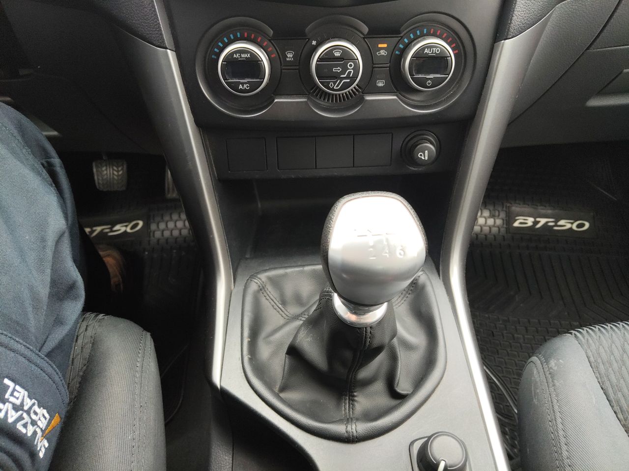 MAZDA - 32