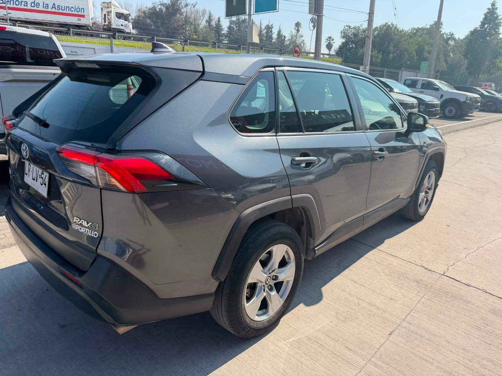 TOYOTA - 4