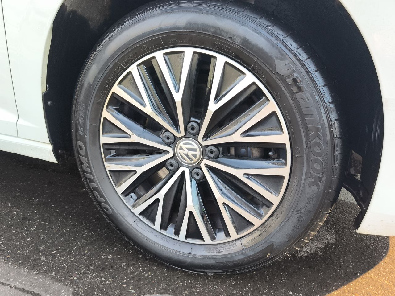 VOLKSWAGEN - 7