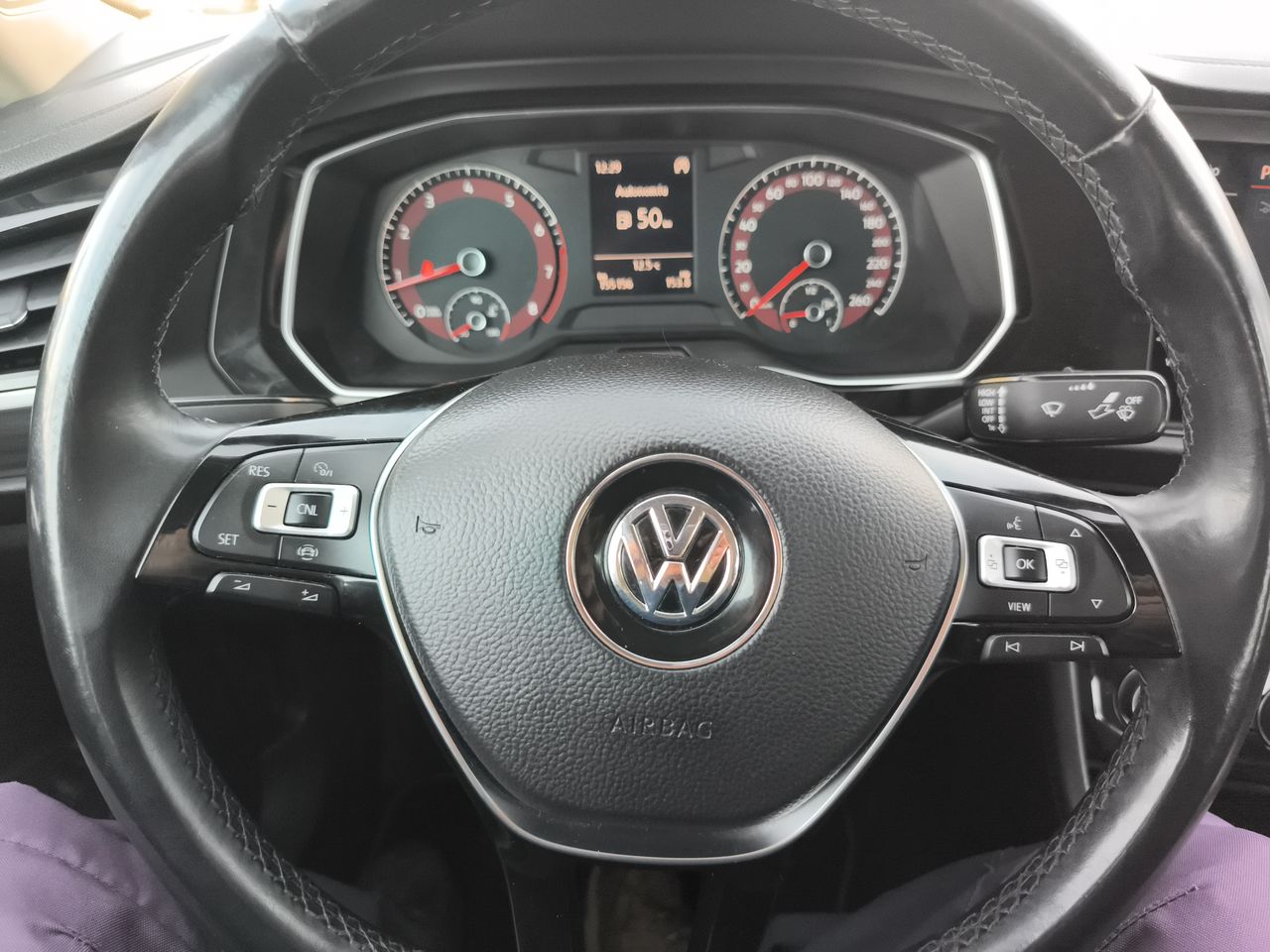 VOLKSWAGEN - 16