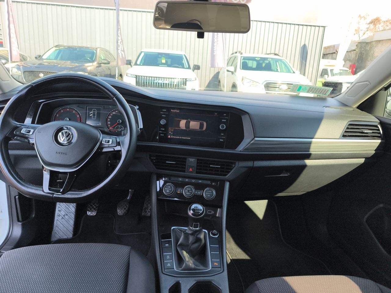 VOLKSWAGEN - 22