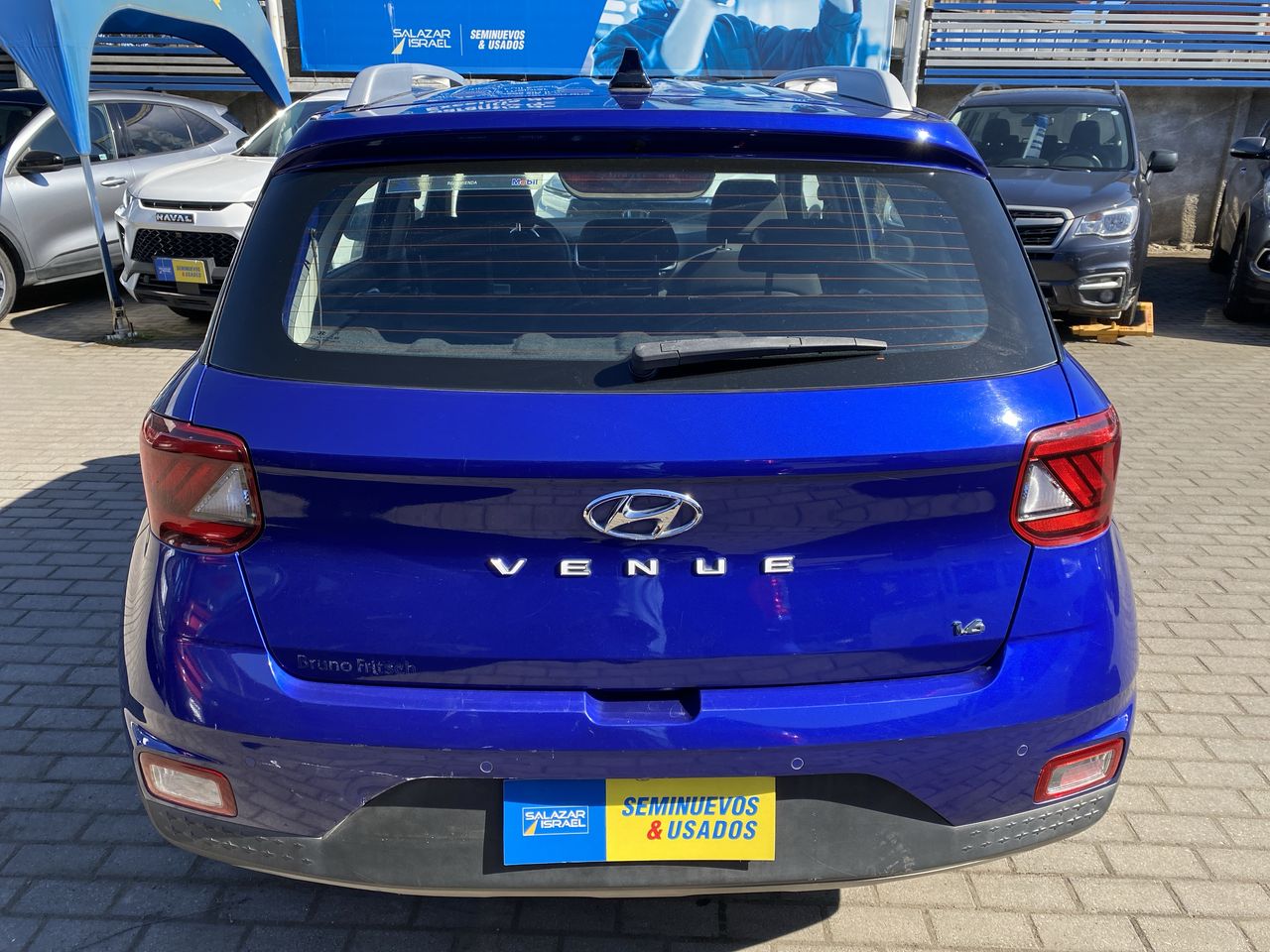 HYUNDAI - 6