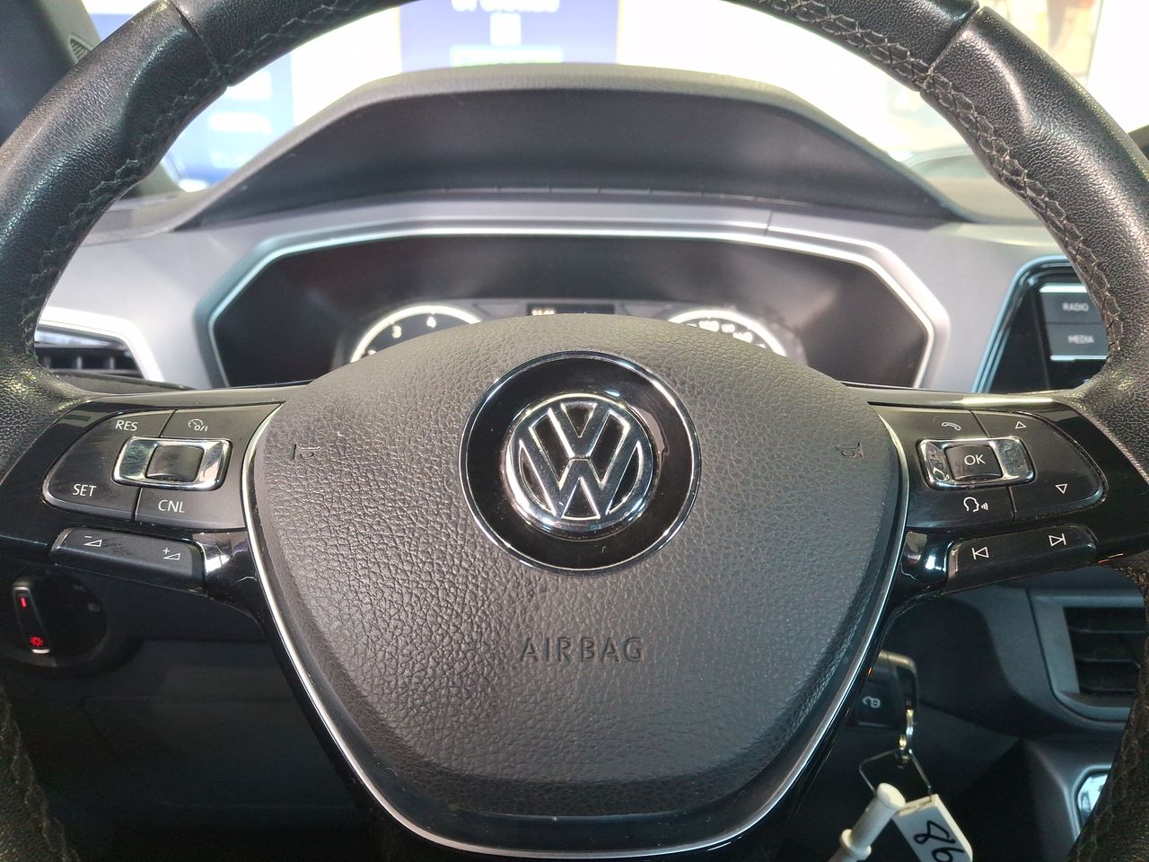 Volkswagen T-Cross — foto 26 de 34