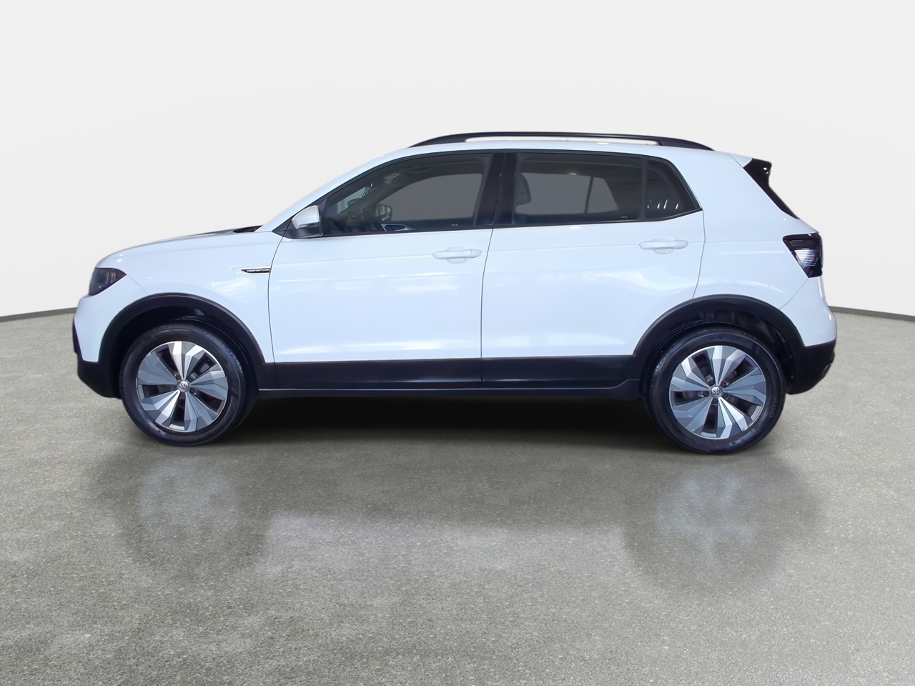 VOLKSWAGEN - 4