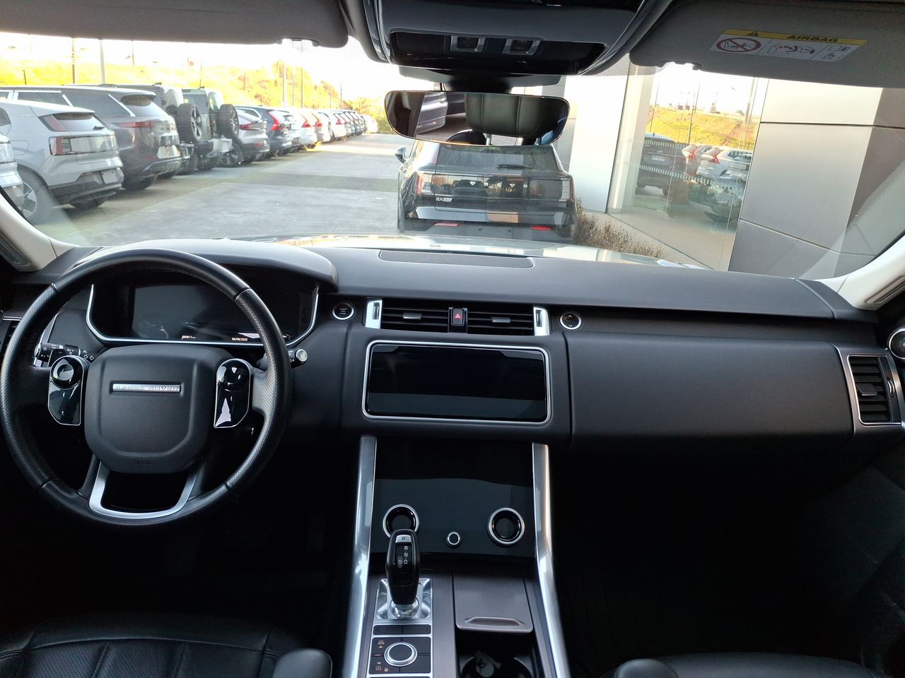 LAND ROVER - 32