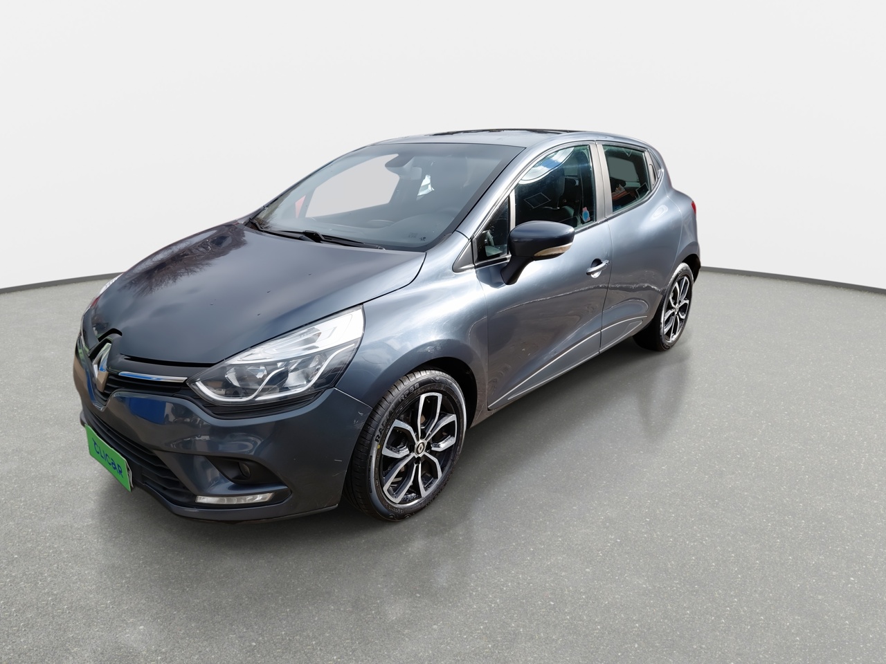 RENAULT - 3