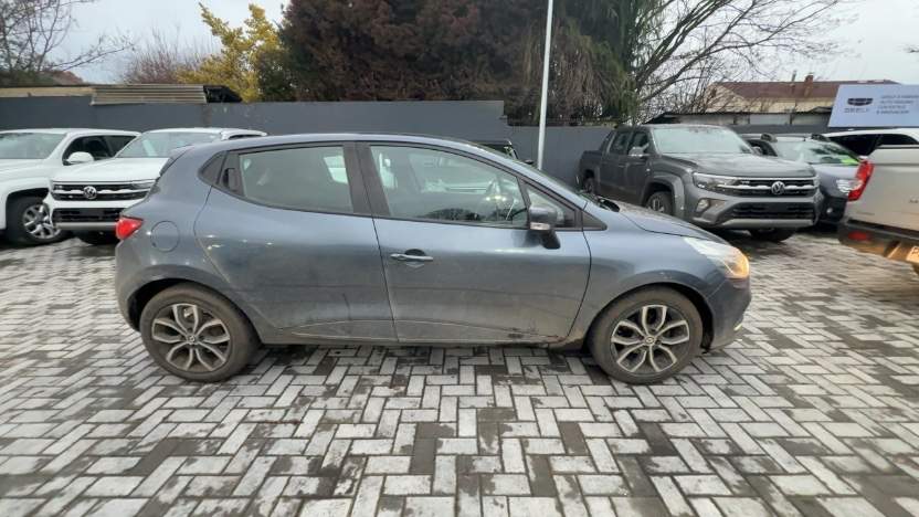 RENAULT - 2