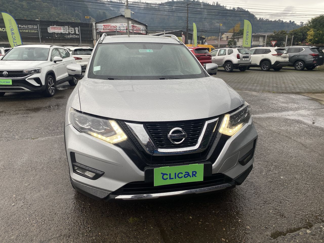 NISSAN - 2