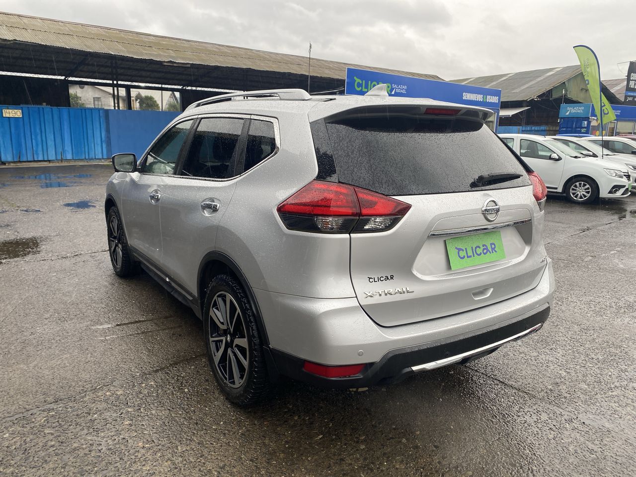 NISSAN - 5