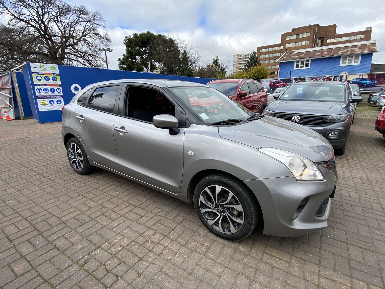 SUZUKI - 12