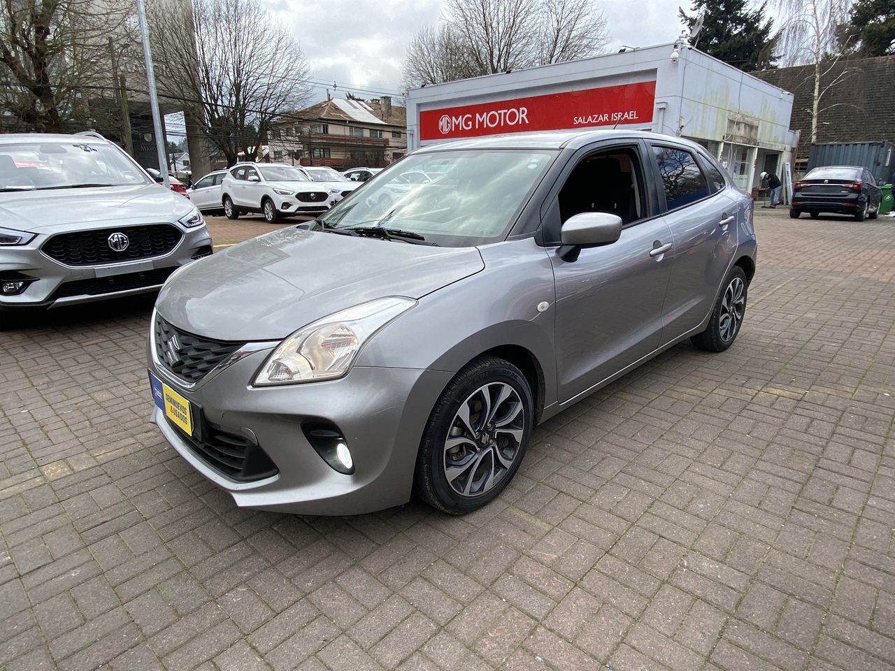 SUZUKI - 4