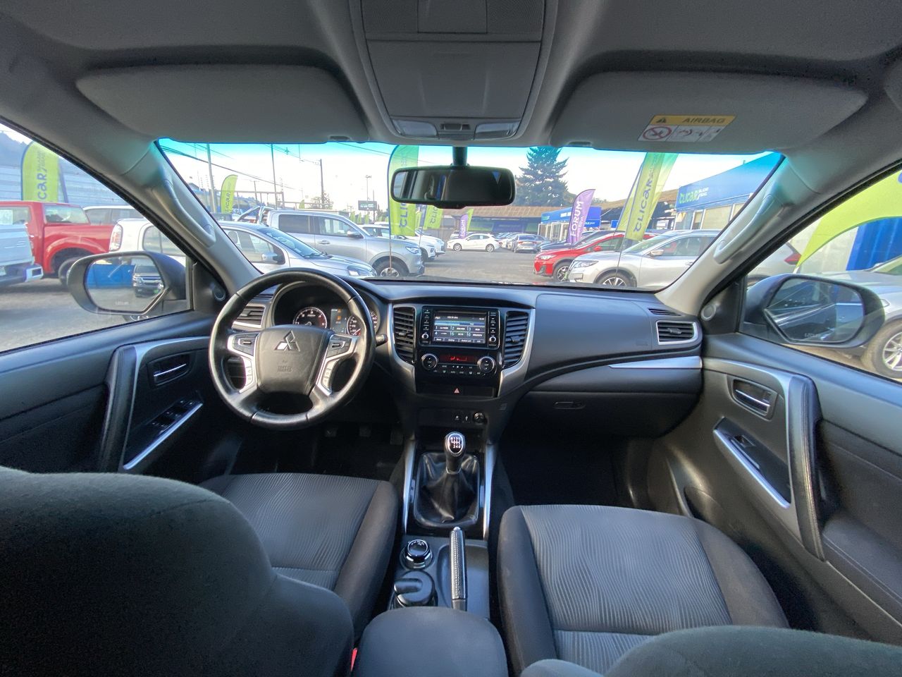 MITSUBISHI - 1