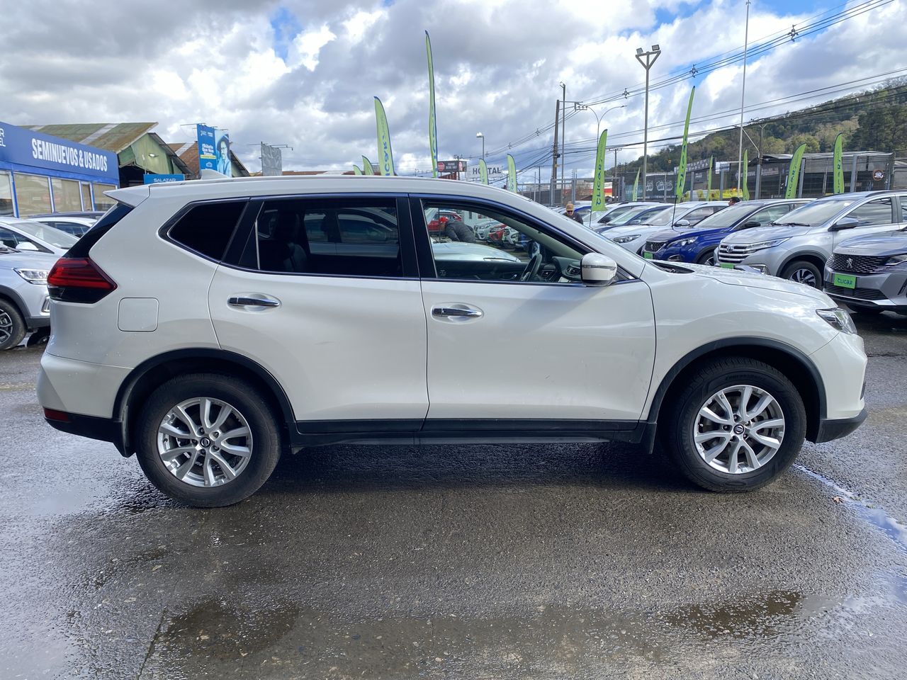 NISSAN - 8