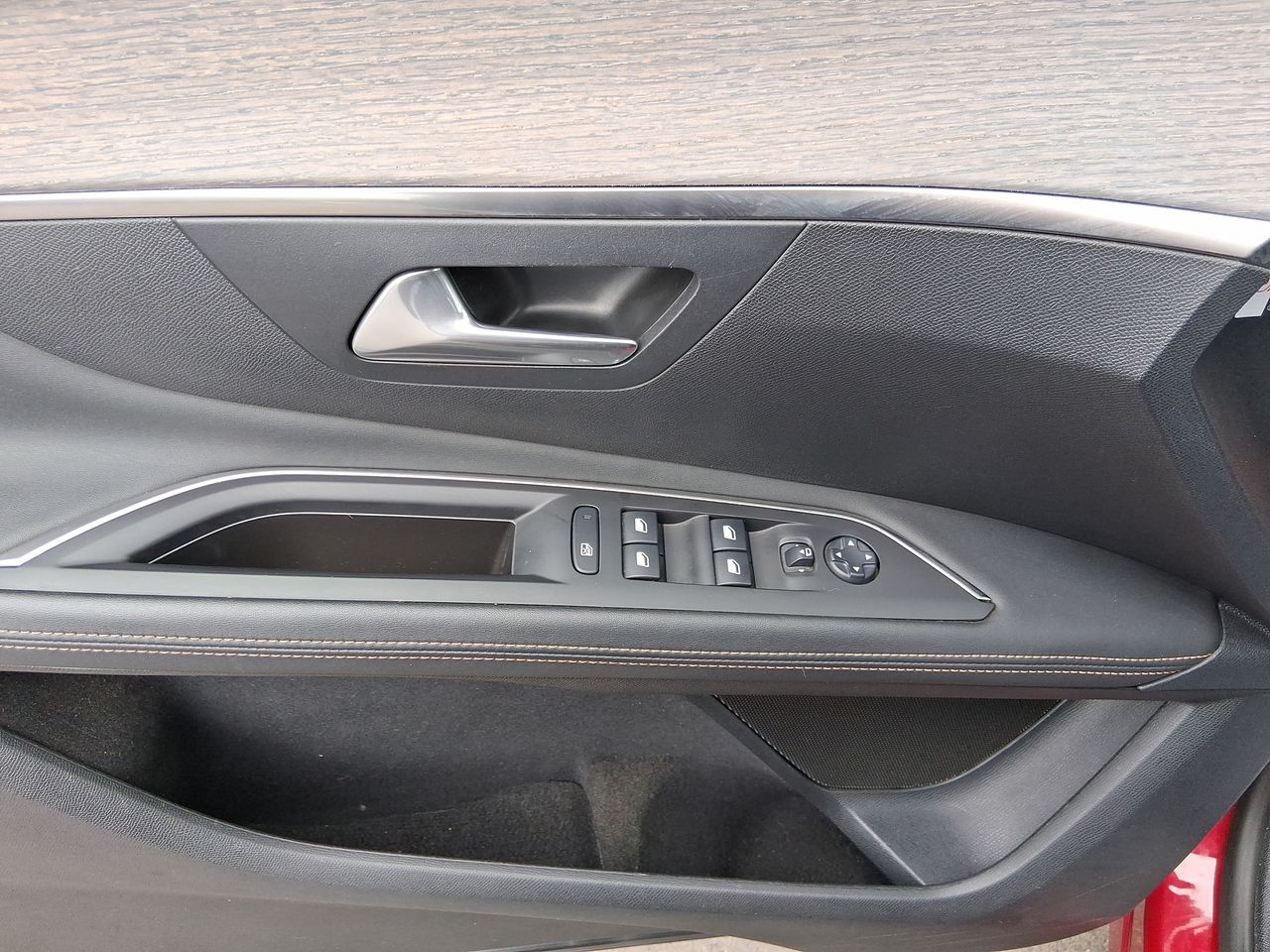 PEUGEOT - 23
