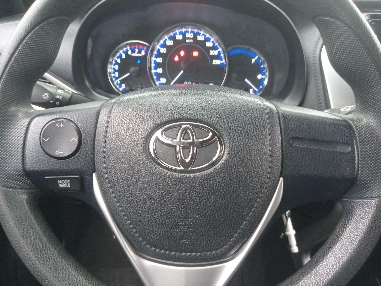 TOYOTA - 25
