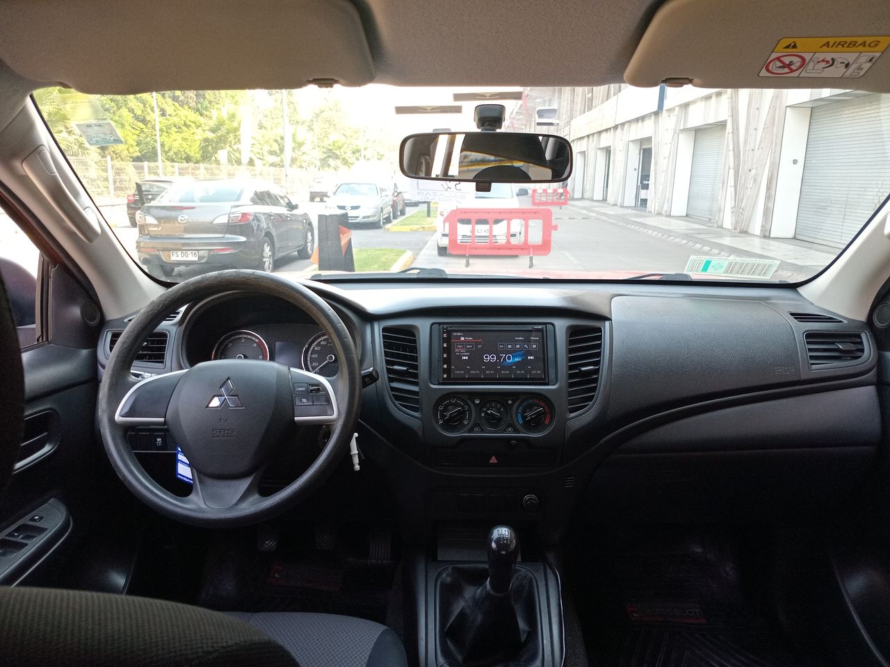 MITSUBISHI - 29