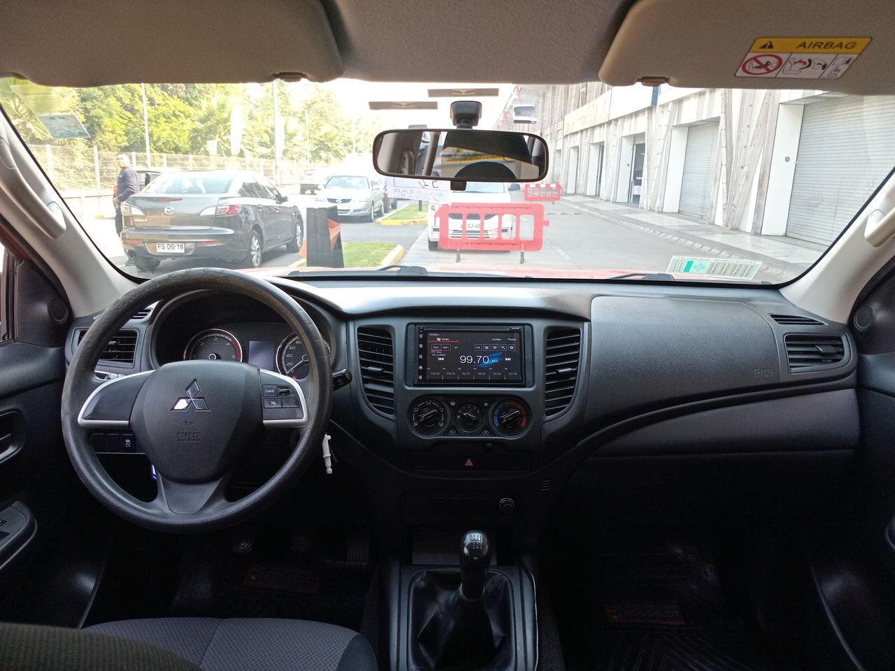 MITSUBISHI - 9