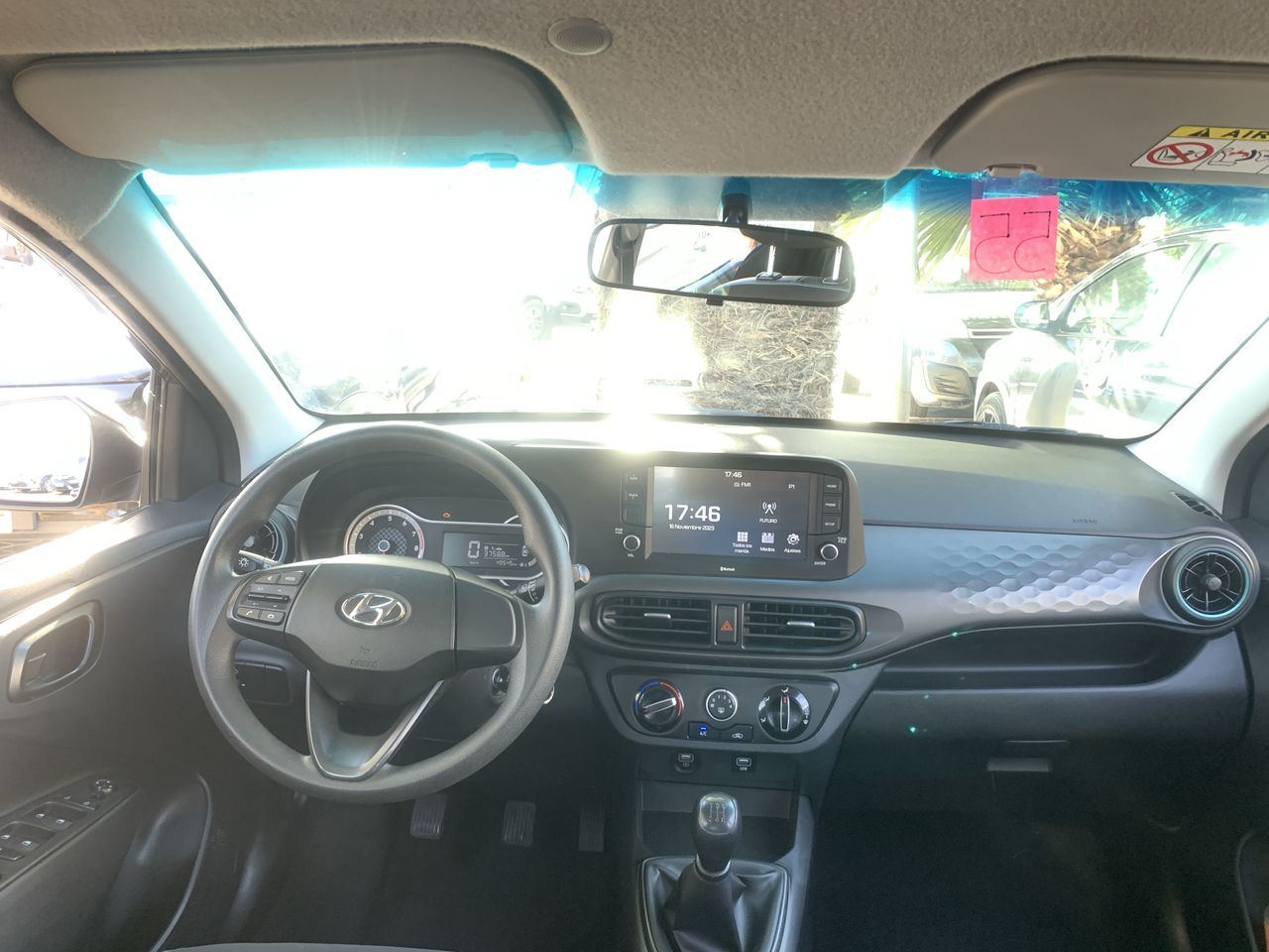 HYUNDAI - 32