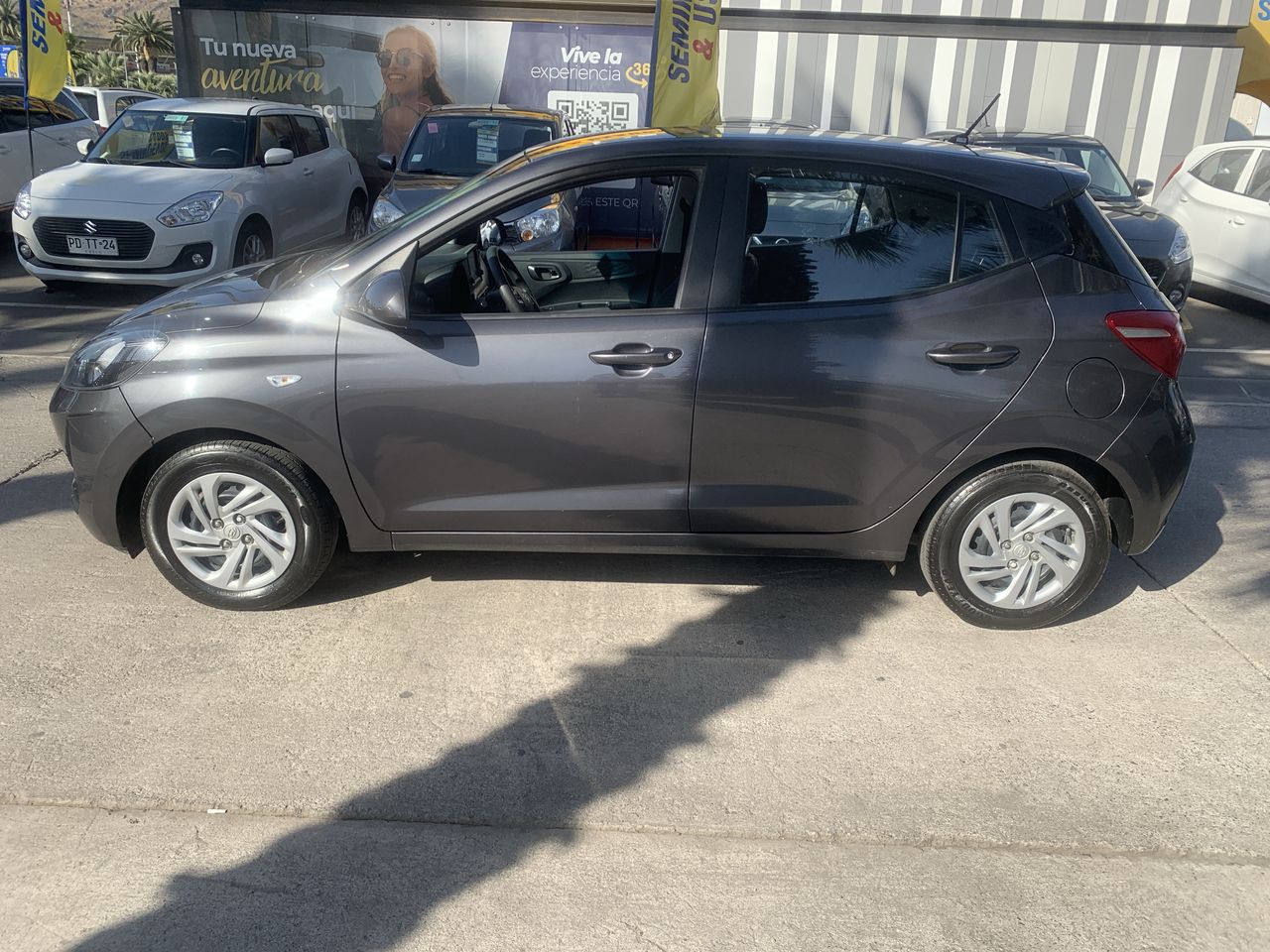 HYUNDAI - 4