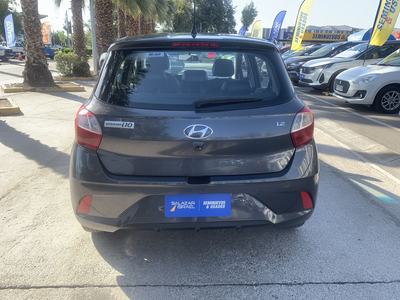 HYUNDAI - 6
