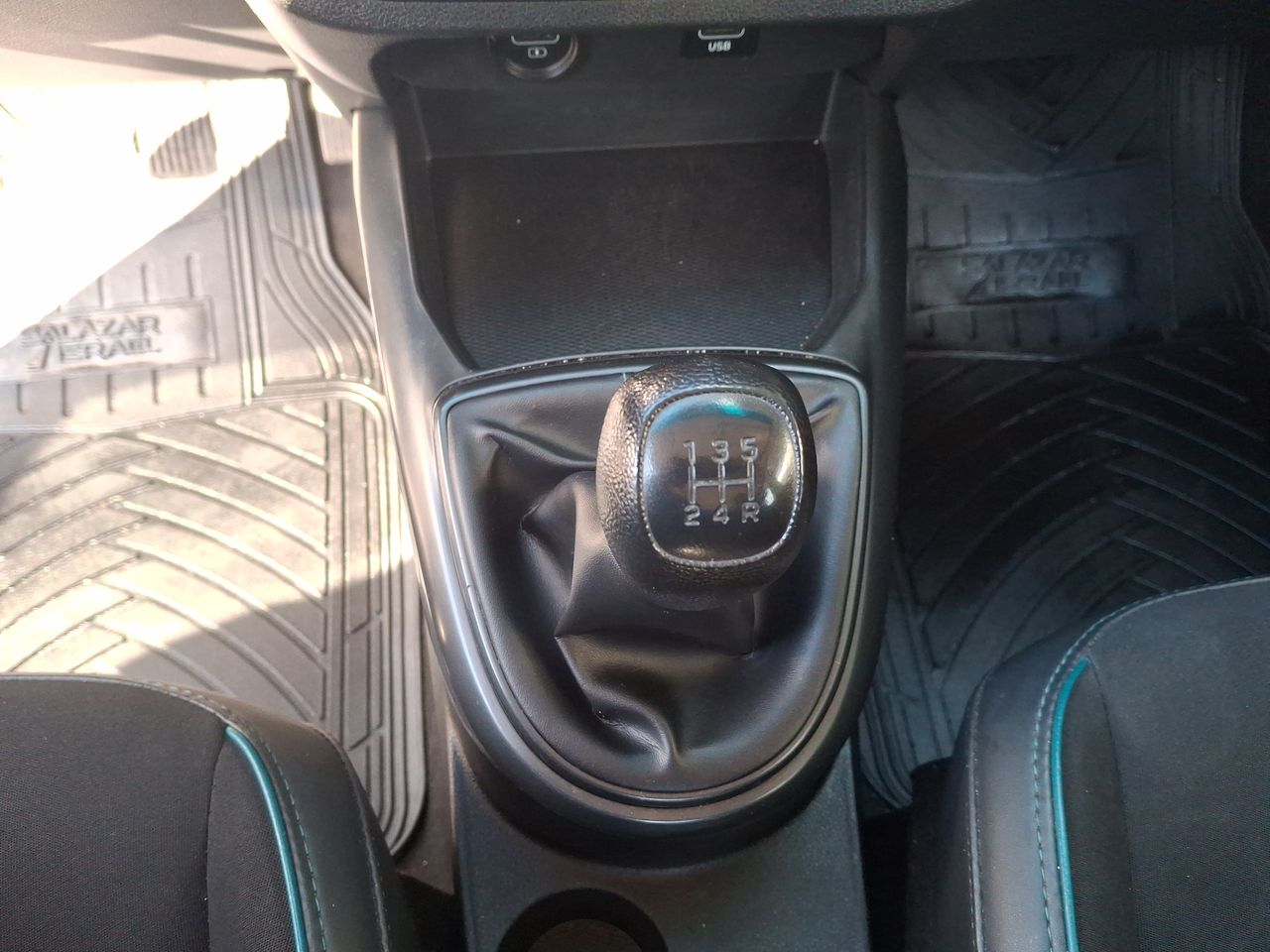 HYUNDAI - 30